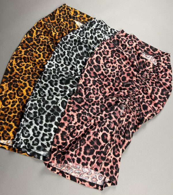 Falda animal ajustable suave - Image 5