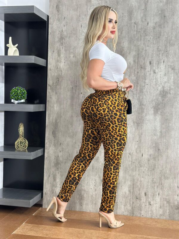 Pantalón moño animal - Image 4