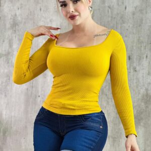 Blusa cuello cuadrado ML
